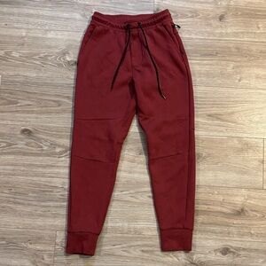 Men’s Maroon AE Joggers size adult XS